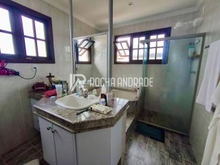Casa de Condomínio com 4 Quartos e 7 banheiros à Venda, 272 m² por R$ 1.900.000