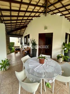 Casa de Condomínio com 4 Quartos e 7 banheiros à Venda, 272 m² por R$ 1.900.000