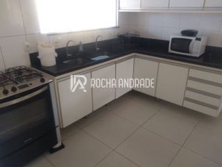 Casa a venda 7 suítes porteira fechada em guarajuba