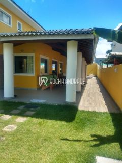 Casa a venda 7 suítes porteira fechada em guarajuba