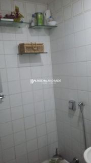 Apartamento Para Vender com 4 quartos 2 suítes no bairro Candeal em Salvador