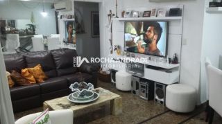 Apartamento Para Vender com 4 quartos 2 suítes no bairro Candeal em Salvador