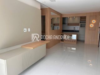 Apartamento Venda Itaigara, 2 quartos sendo 2 suítes, 2 vagas soltas.