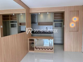 Apartamento Venda Itaigara, 2 quartos sendo 2 suítes, 2 vagas soltas.