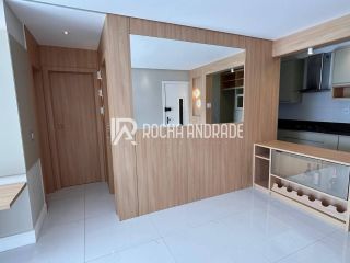 Apartamento Venda Itaigara, 2 quartos sendo 2 suítes, 2 vagas soltas.