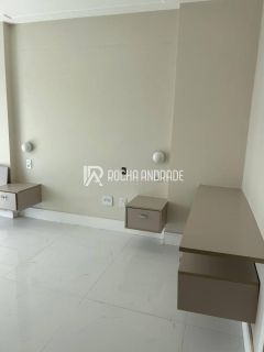 Apartamento Venda Itaigara, 2 quartos sendo 2 suítes, 2 vagas soltas.