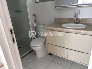 Apartamento Venda Itaigara, 2 quartos sendo 2 suítes, 2 vagas soltas.