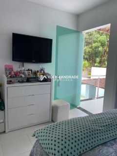Casa de Condomínio Para Vender com 4 quartos 4 suítes no bairro Abrantes em Camaçari