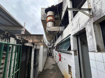 Loja Venda Pituba, 158m² área privativa, localização privilegiada.