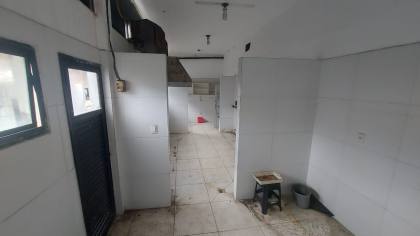 Loja Venda Pituba, 158m² área privativa, localização privilegiada.