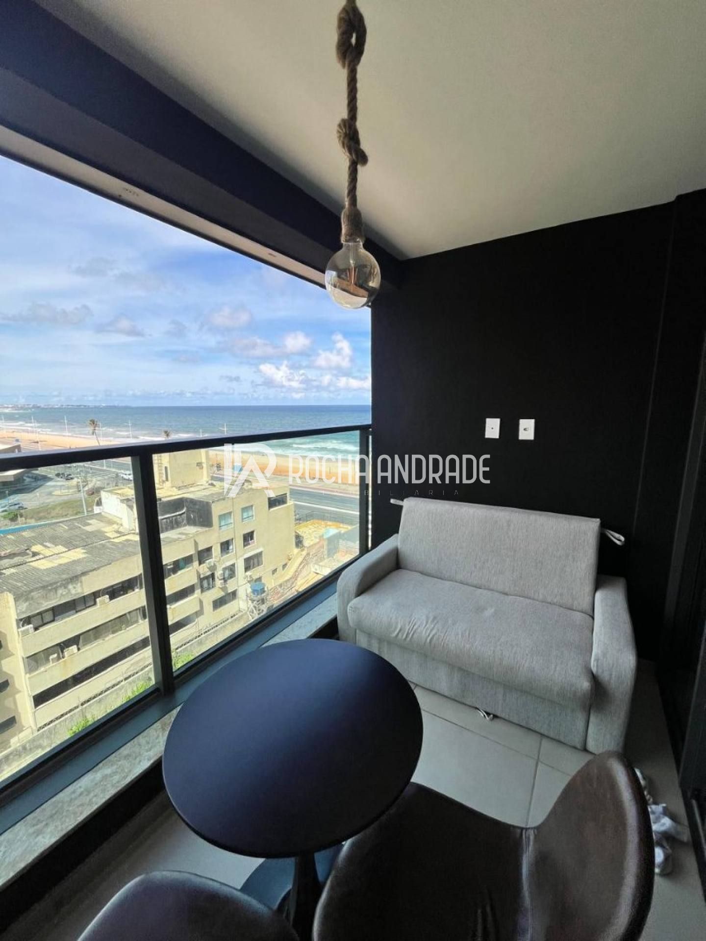 Apartamento Para Vender com 1 quartos 1 suítes no bairro Armação em Salvador