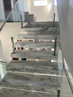 Casa Venda Jauá, 6 suítes, acabamento moderno.