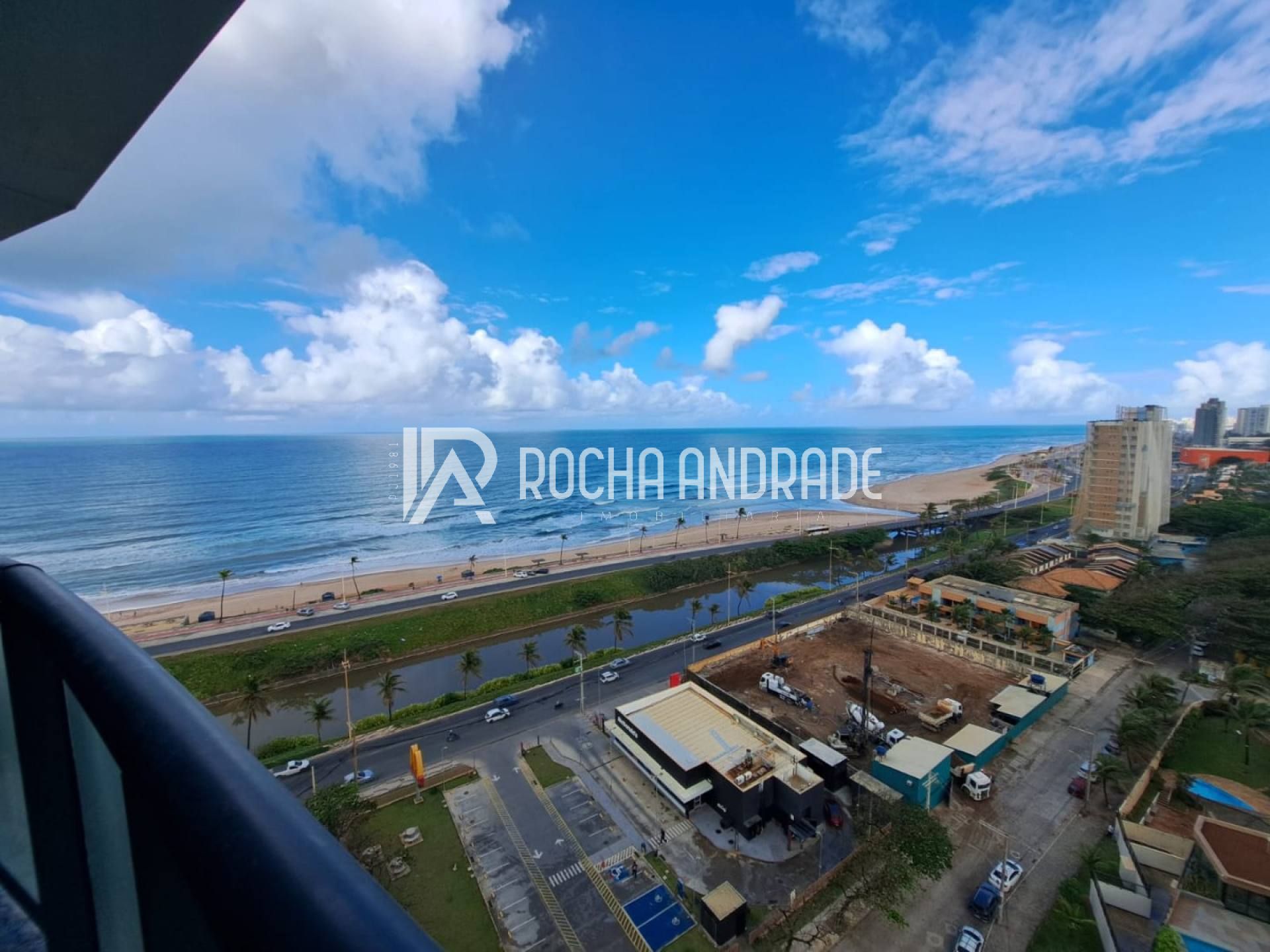 Apartamento Para Vender com 1 quartos no bairro Jaguaribe em Salvador