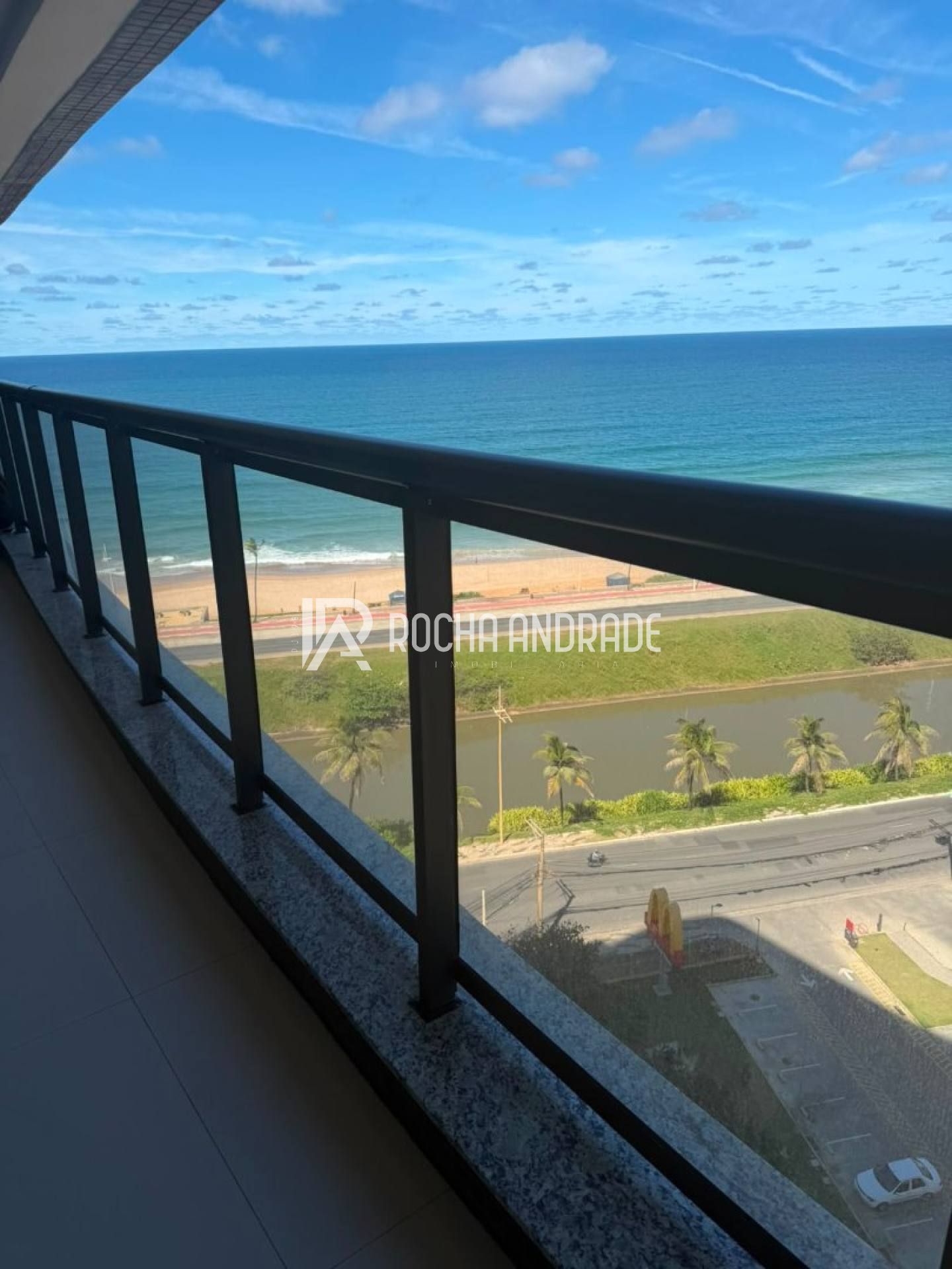 Apartamento Para Vender com 2 quartos 2 suítes no bairro Jaguaribe em Salvador