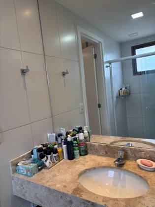 Apartamento Para Vender com 3 quartos 3 suítes no bairro Pituacu em Salvador