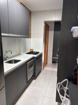 Apartamento Para Vender com 3 quartos 3 suítes no bairro Pituacu em Salvador