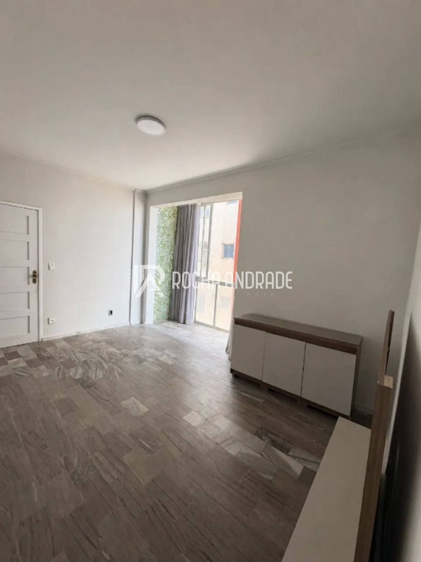 Apartamento 2 Quartos com Varanda e Vista Mar na Pituba – 50 m²
