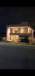 Casa Venda, Alphaville Litoral Norte 3, 4 quartos com 3 suítes.