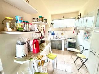 Apartamento Venda Pituba, 3 quartos, Flamboyants, 2 andar, nascente.