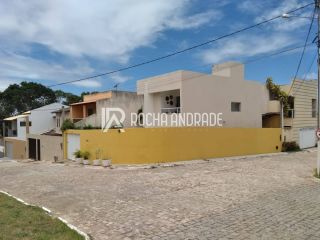 Casa à venda, 3/4, suite, piscina e móveis planejados.