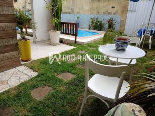 Casa à venda, 3/4, suite, piscina e móveis planejados.