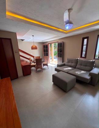 Casa Venda Lauro de Freitas, Condomínio Fechado, próxima a UNIME.