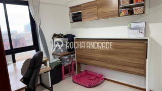 Apartamento Venda Armação, 2 suítes, próximo a praia.