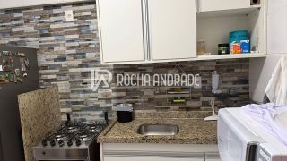 Apartamento Venda Armação, 2 suítes, próximo a praia.