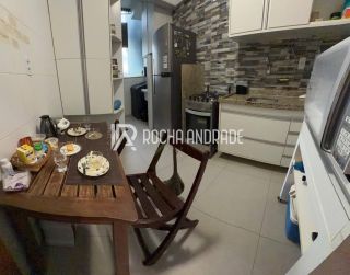 Apartamento Venda Armação, 2 suítes, próximo a praia.
