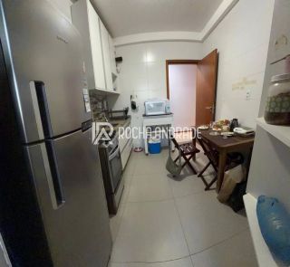 Apartamento Venda Armação, 2 suítes, próximo a praia.