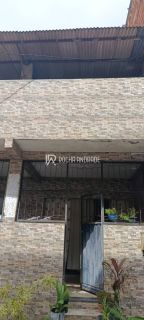 Casa a Venda em Lauro de Freitas
