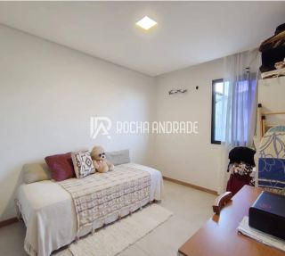 Casa Triplex Reformada com Energia Solar | 166m², 4 Vagas e Área Gourmet