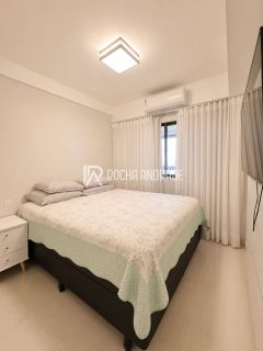 Apartamento 2/4 com Suíte e Vista para o Mar
