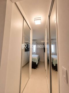 Apartamento 2/4 com Suíte e Vista para o Mar