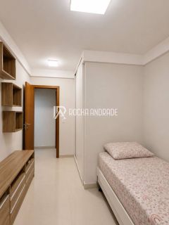 Apartamento 2/4 com Suíte e Vista para o Mar
