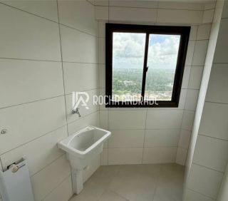 Apartamento 2/4 com Vista Mar Panorâmica a 150m da Orla