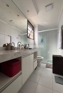 Apartamento 3/4 com Suíte, Varanda Gourmet e 2 Vagas em Alphaville