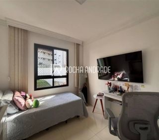 Apartamento 3/4 com Suíte, Varanda Gourmet e 2 Vagas em Alphaville