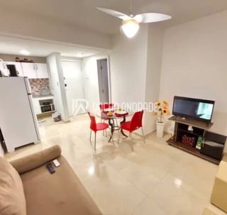 Apartamento Mobiliado de 1/4 com Piscina e Garagem em Armação