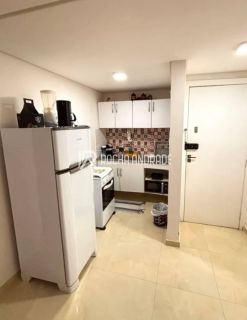 Apartamento Mobiliado de 1/4 com Piscina e Garagem em Armação