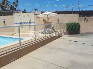 Casa Duplex em Condomínio Fechado com 3/4, Suíte e Piscina