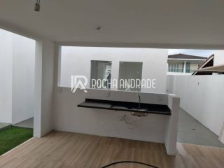 Casa de Condomínio Venda 3 suítes - Buraquinho