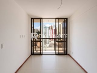 Apartamento Venda Graça, 1 quarto, infraestrutura, garagem privativa.
