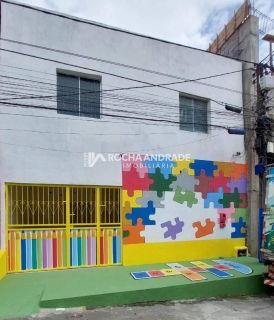 Espaço para escola, clinica etc... em Lauro de Freitas, 230 m², à venda por R$ 400.000
