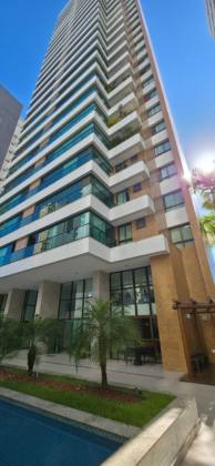 VENDO APARTAMENTO DE LUXO COM 3 SUÍTES. Exclusividade, sofisticação e vista mar no Caminho das Árvores.