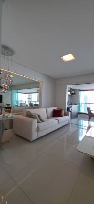 VENDO APARTAMENTO DE LUXO COM 3 SUÍTES. Exclusividade, sofisticação e vista mar no Caminho das Árvores.