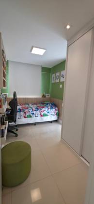 VENDO APARTAMENTO DE LUXO COM 3 SUÍTES. Exclusividade, sofisticação e vista mar no Caminho das Árvores.