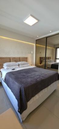 VENDO APARTAMENTO DE LUXO COM 3 SUÍTES. Exclusividade, sofisticação e vista mar no Caminho das Árvores.