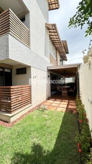 OPORTUNIDADE EM GUARAJUBA – 3 quartos (2 suítes)