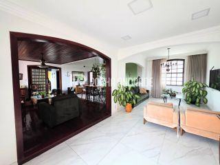Casa à Venda com 4 suítes - Vila Laura/ Salvador